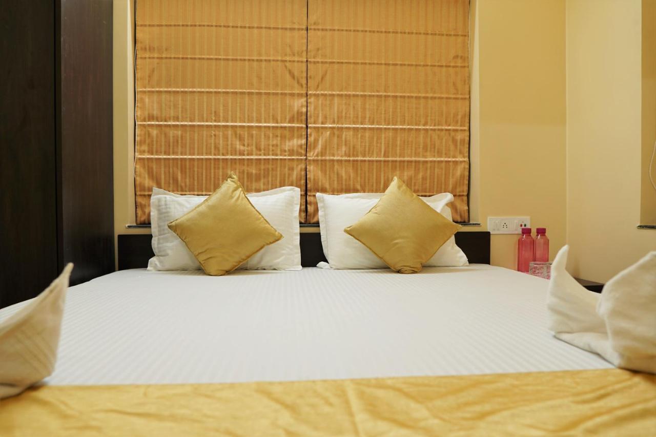 Rama Golden Root New Town Hotel Kolkata Ngoại thất bức ảnh
