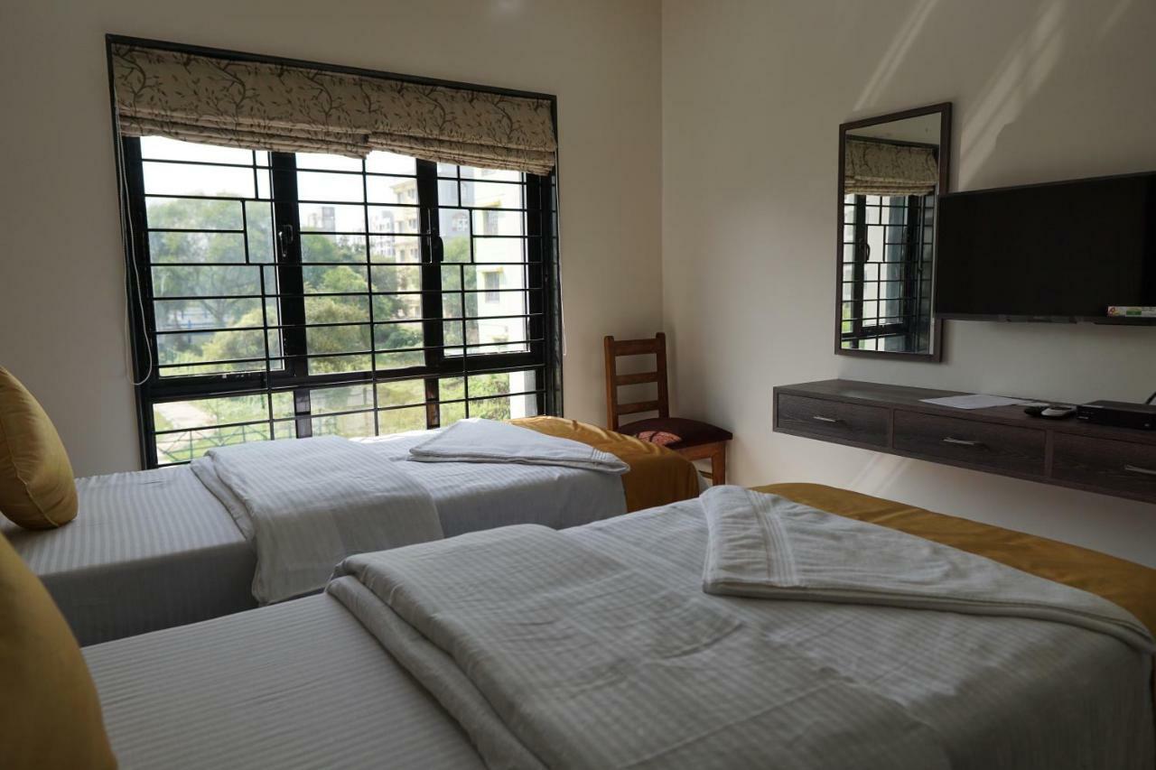 Rama Golden Root New Town Hotel Kolkata Ngoại thất bức ảnh